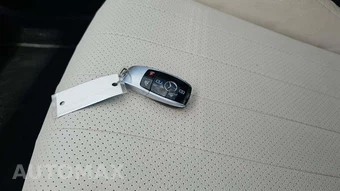 2018 Mercedes-Benz E 300 Sedan – miniatura 17