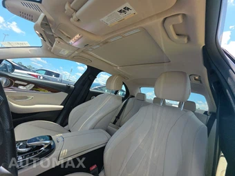 2018 Mercedes-Benz E 300 Sedan – miniatura 18
