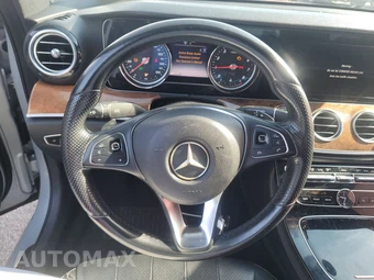 2018 Mercedes-Benz E 300 Sedan – miniatura 10
