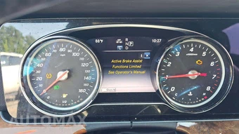 2018 Mercedes-Benz E 300 Sedan – miniatura 21