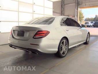 2018 Mercedes-Benz E 300 Sedan – miniatura 4