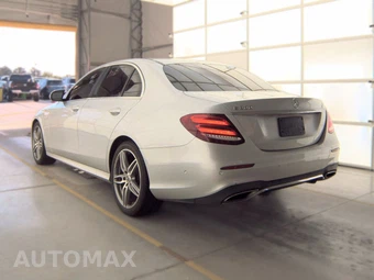 2018 Mercedes-Benz E 300 Sedan – miniatura 6