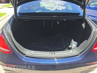 2018 Mercedes-Benz E 300 Sedan - miniatura 14