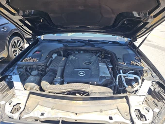 2018 Mercedes-Benz E 300 Sedan – miniatura 15