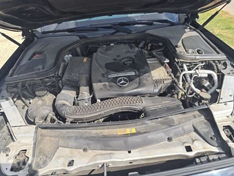 2018 Mercedes-Benz E 300 Sedan – miniatura 15