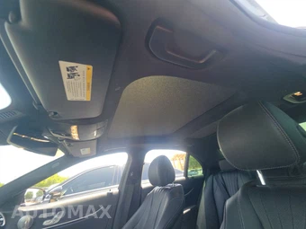 2018 Mercedes-Benz E 300 Sedan – miniatura 17