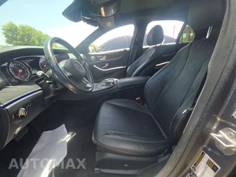 2018 Mercedes-Benz E 300 Sedan – miniatura 7