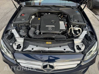 2018 Mercedes-Benz E 300 Sedan - miniatura 28