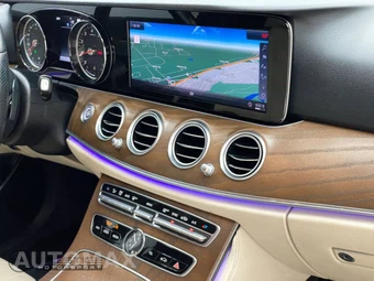 2018 Mercedes-Benz E 300 Sedan - miniatura 35