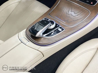 2018 Mercedes-Benz E 300 Sedan - miniatura 36