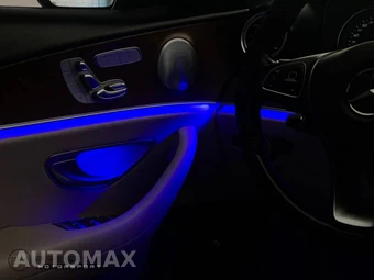 2018 Mercedes-Benz E 300 Sedan - miniatura 48