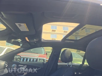 2018 Mercedes-Benz E 300 Sedan - miniatura 17