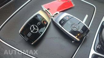 2018 Mercedes-Benz E 300 Sedan - miniatura 24