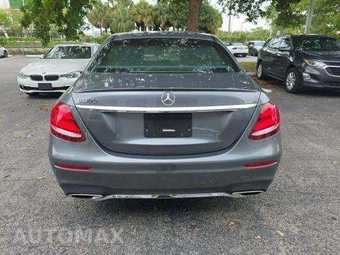 2018 Mercedes-Benz E 300 Sedan – miniatura 24