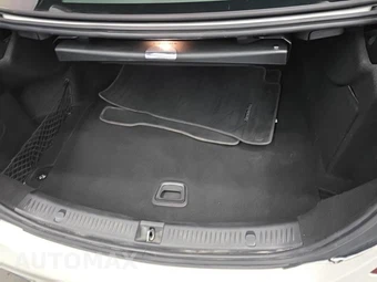 2018 Mercedes-Benz E 300 Sedan – miniatura 20