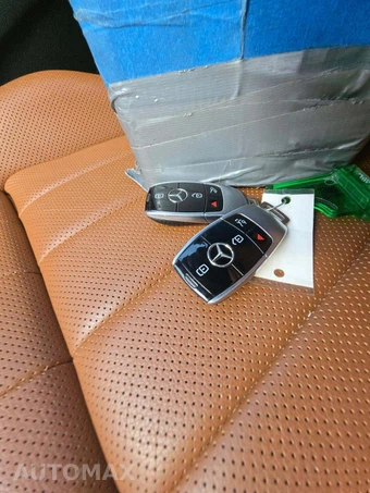 2018 Mercedes-Benz E 400 4MATIC Convertible - miniatura 8