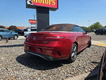 2018 Mercedes-Benz E 400 4MATIC Convertible - miniatura 3