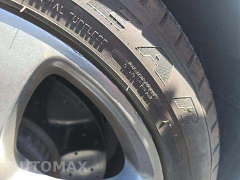 2018 Mercedes-Benz E 400 4MATIC Coupe - miniatura 24