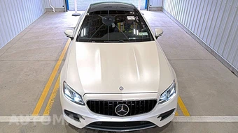 2018 Mercedes-Benz E 400 4MATIC Coupe - miniatura 2