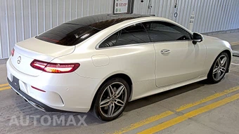 2018 Mercedes-Benz E 400 4MATIC Coupe - miniatura 4