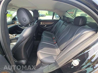 2018 Mercedes-Benz E 400 4MATIC Sedan – miniatura 10