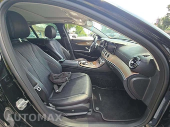 2018 Mercedes-Benz E 400 4MATIC Sedan – miniatura 15