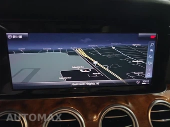 2018 Mercedes-Benz E 400 4MATIC Wagon - miniatura 31