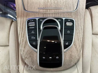 2018 Mercedes-Benz E 400 Coupe - miniatura 21