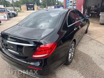 2018 Mercedes-Benz E-Class Sedan E 300 - miniatura 5
