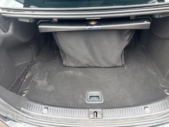 2018 Mercedes-Benz E-Class Sedan E 300 - miniatura 6