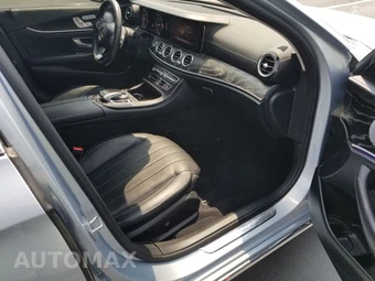 2018 Mercedes-Benz E-Class Sedan E 300 - miniatura 11