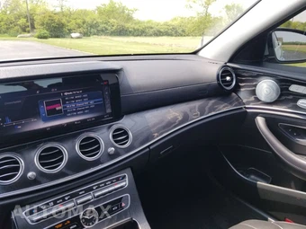 2018 Mercedes-Benz E-Class Sedan E 300 - miniatura 13