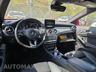2018 Mercedes-Benz GLA 250 4MATIC – miniatura 10