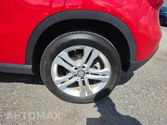 2018 Mercedes-Benz GLA 250 4MATIC – miniatura 18