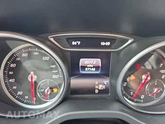 2018 Mercedes-Benz GLA 250 4MATIC – miniatura 9