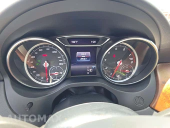 2018 Mercedes-Benz GLA 250 4MATIC – miniatura 9