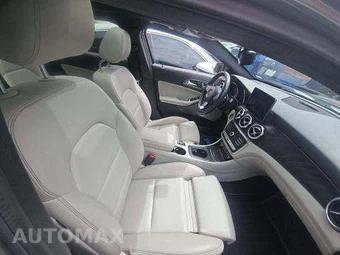 2018 Mercedes-Benz GLA 250 4MATIC – miniatura 18