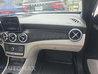 2018 Mercedes-Benz GLA 250 4MATIC – miniatura 19