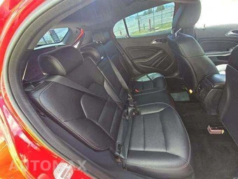 2018 Mercedes-Benz GLA 250 4MATIC – miniatura 16