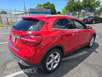 2018 Mercedes-Benz GLA 250 4MATIC – miniatura 3
