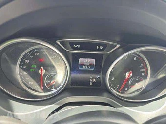 2018 Mercedes-Benz GLA 250 4MATIC – miniatura 9