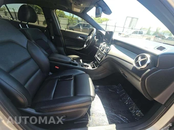 2018 Mercedes-Benz GLA 250 4MATIC - miniatura 15