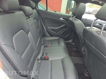 2018 Mercedes-Benz GLA 250 4MATIC - miniatura 16