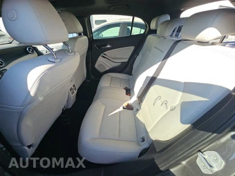 2018 Mercedes-Benz GLA 250 4MATIC - miniatura 13