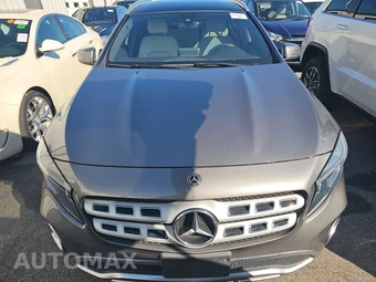 2018 Mercedes-Benz GLA 250 4MATIC - miniatura 2