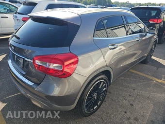 2018 Mercedes-Benz GLA 250 4MATIC - miniatura 4