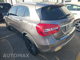 2018 Mercedes-Benz GLA 250 4MATIC - miniatura 6