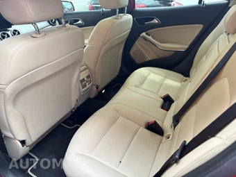 2018 Mercedes-Benz GLA 250 4MATIC - miniatura 7