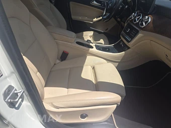 2018 Mercedes-Benz GLA 250 4MATIC - miniatura 8