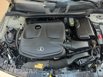 2018 Mercedes-Benz GLA 250 4MATIC - miniatura 19